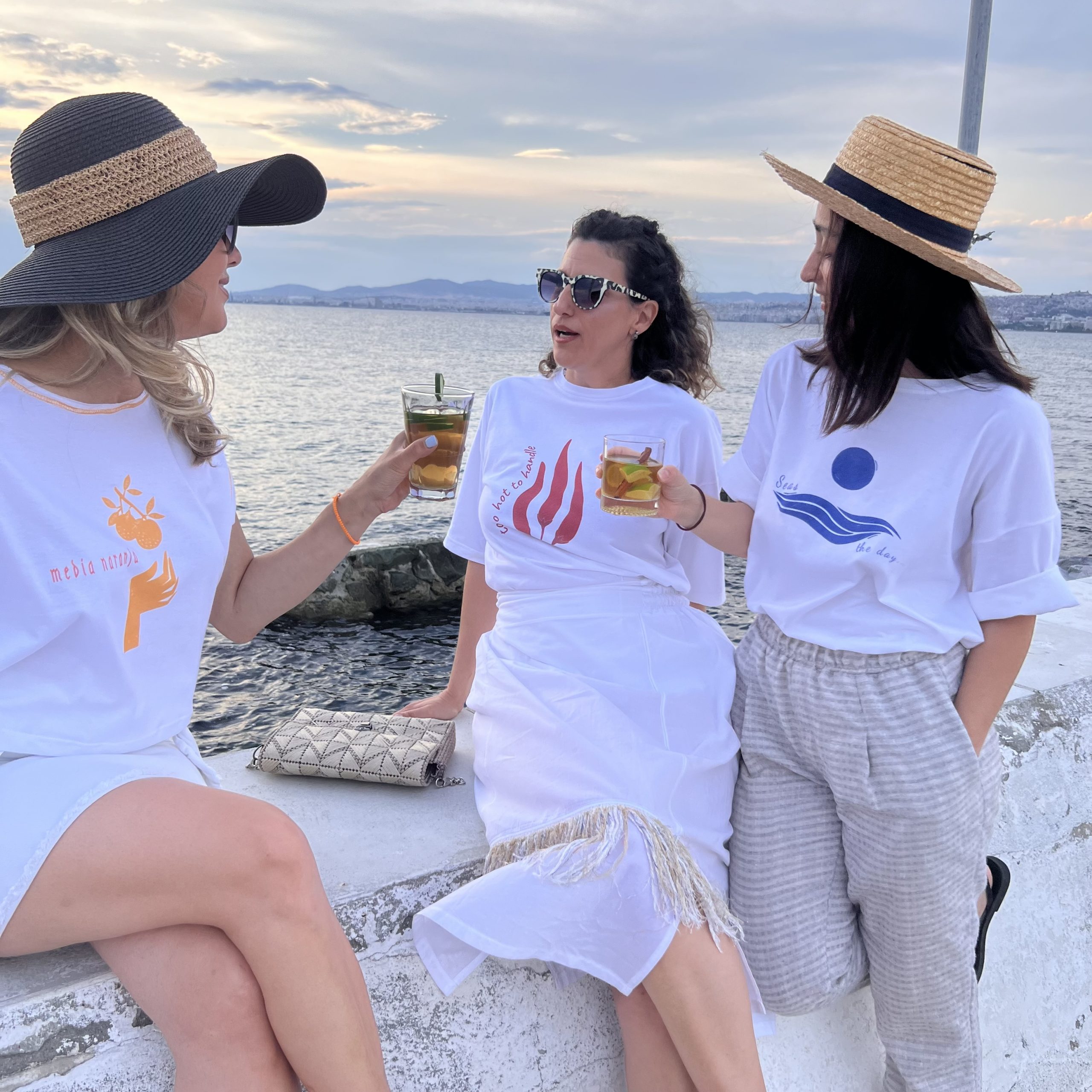 unisex t-shirt, white, minimal illustrated, multiple colours, stamp , cotton fabric